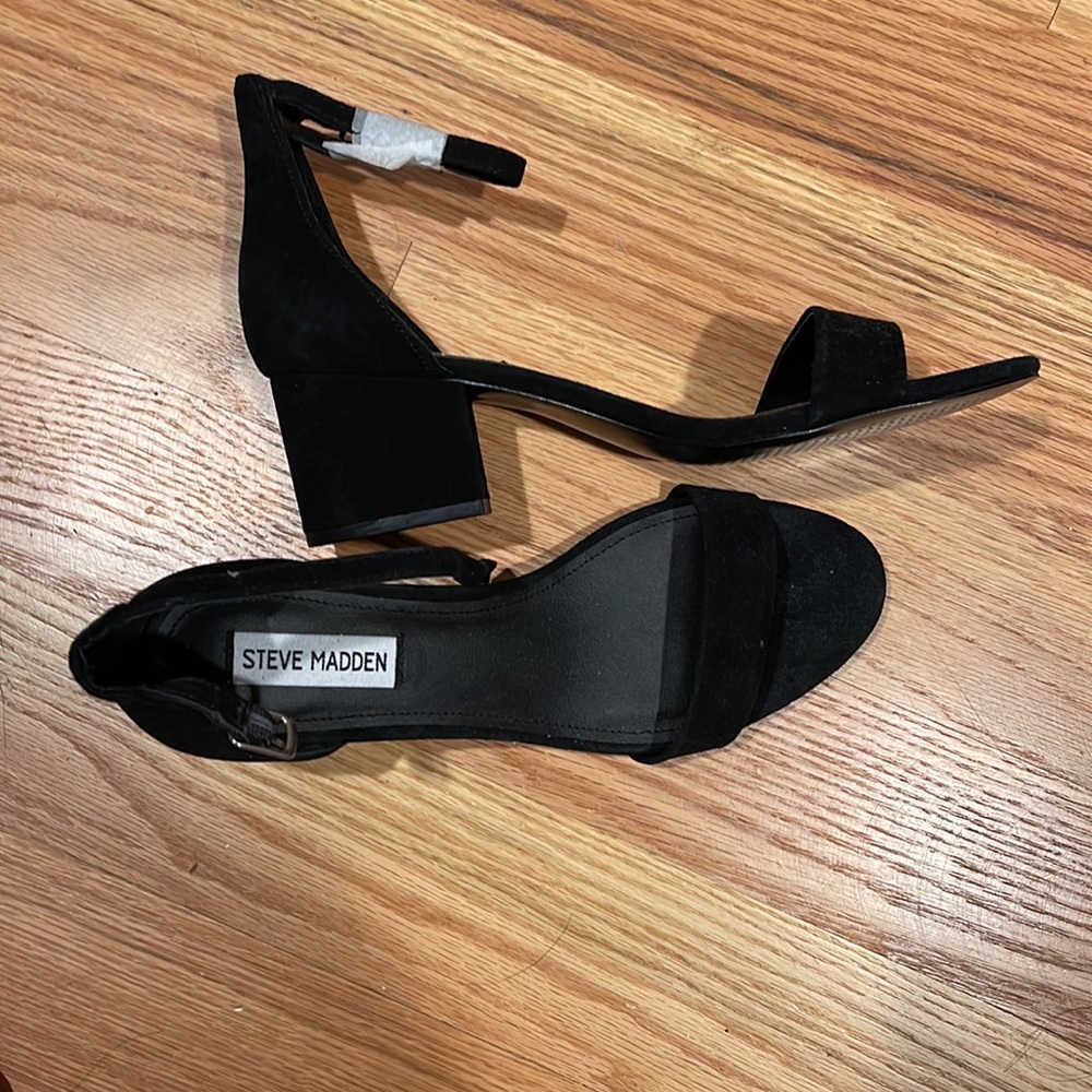 Brand New Steve Madden- Size 9.  IRENEEW BLACK SUEDE